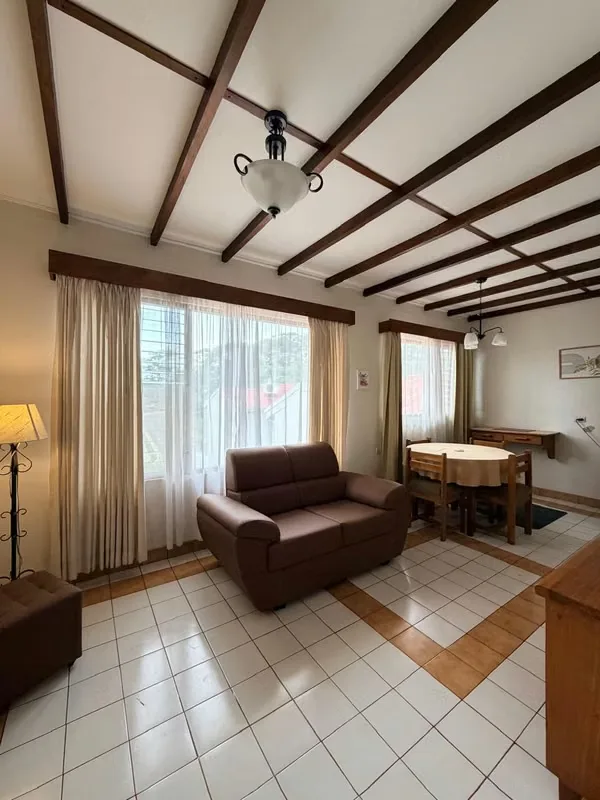 SABANA NORTE. Apartamento amueblado con servicios incluidos