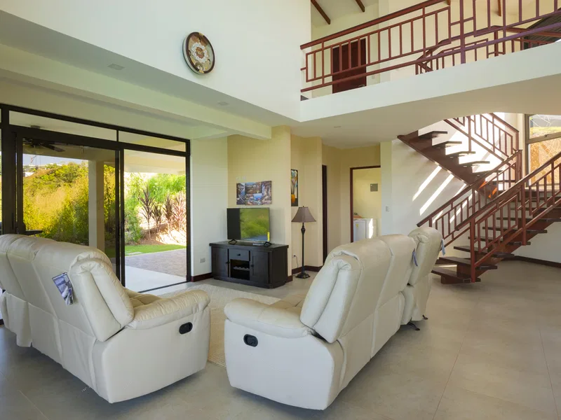 MODERN HOME WITH SPECTACULAR OCEAN VIEWS IN GATED CHONTALES COMMUNITY – 0.24 ACRES, photo 9