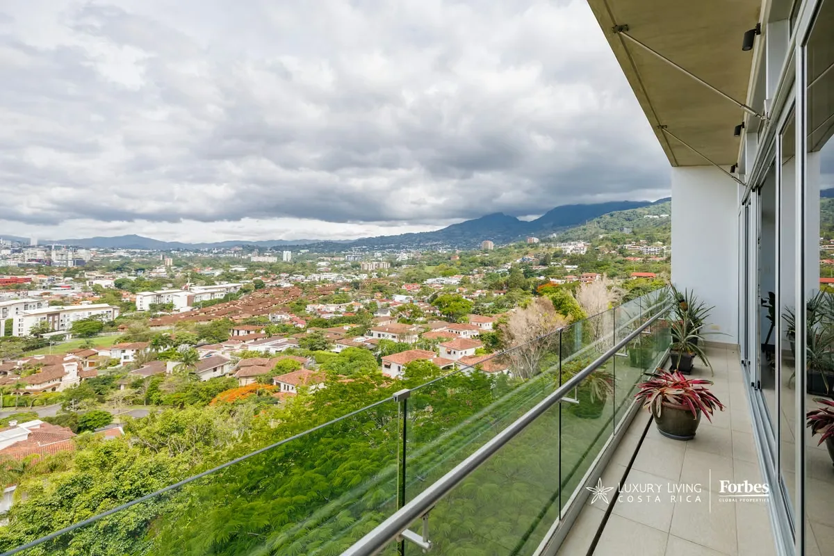21453 - Contemporary Apartment, 2 bedrooms + maid's quarters for sale, photo 11