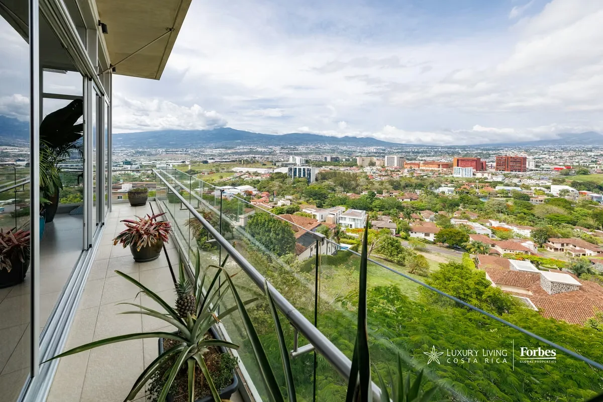 21453 - Contemporary Apartment, 2 bedrooms + maid's quarters for sale, photo 10