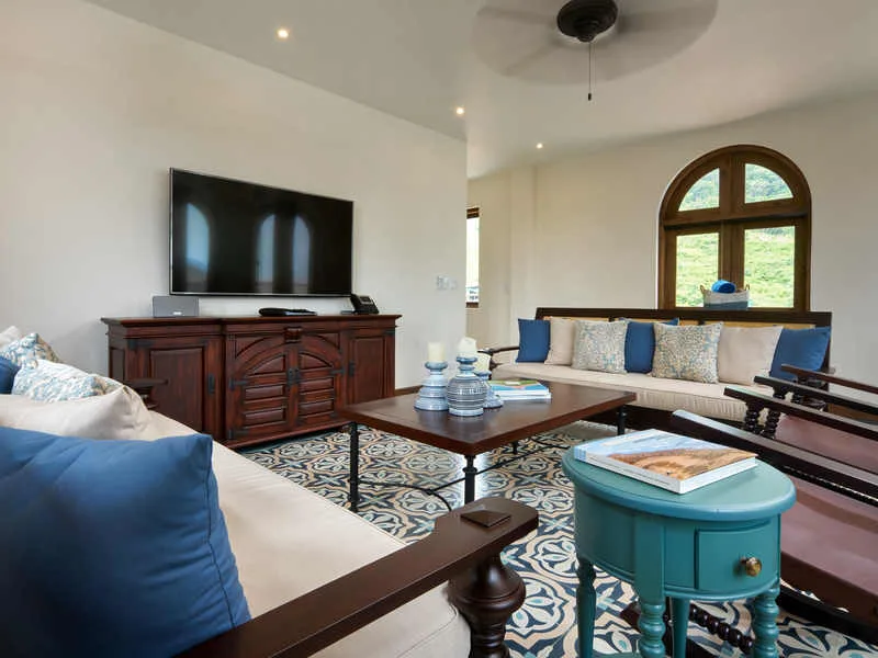 5 Bed Single Family Homes For Sale in Playa Danta, photo 4