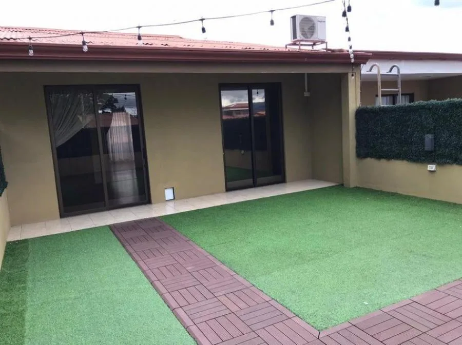 Hermosa Casa donde puede vivir en un lugar tranquilo RAH 23-1733 - Venta en Desamparados, photo 11