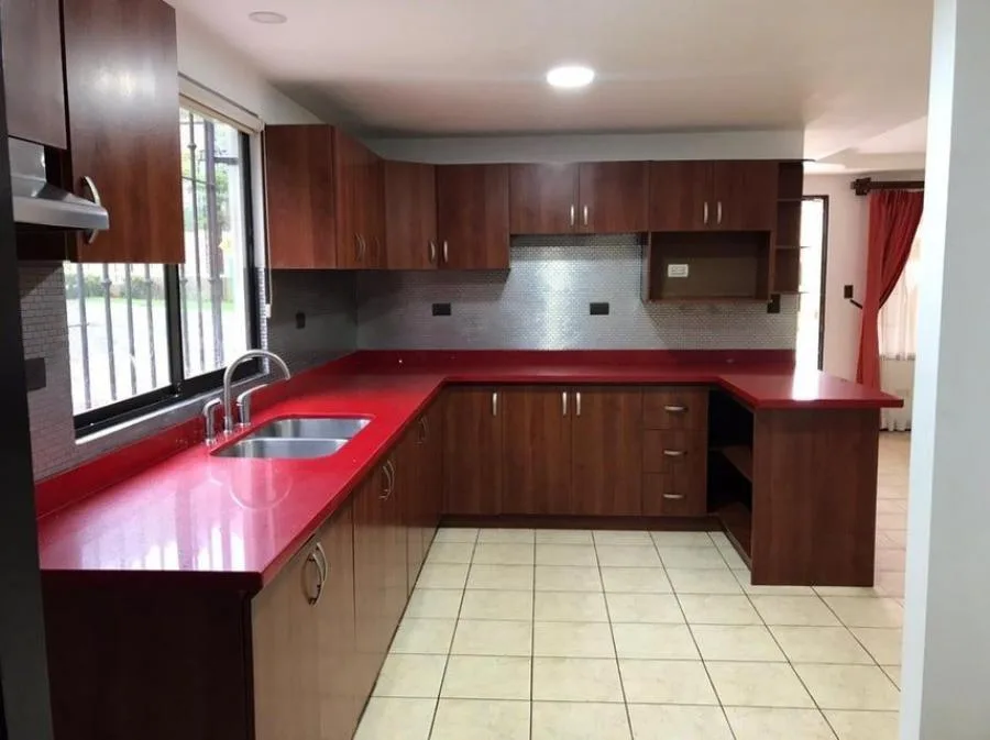 Hermosa Casa donde puede vivir en un lugar tranquilo RAH 23-1733 - Venta en Desamparados, photo 12