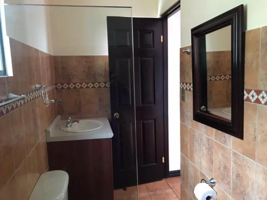 Hermosa Casa donde puede vivir en un lugar tranquilo RAH 23-1733 - Venta en Desamparados, photo 9