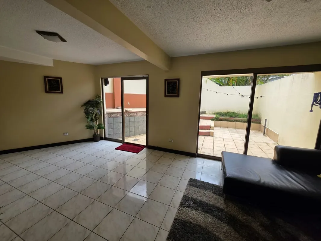 CASA EN VENTA EN SABANILLA, MONTES DE OCA, photo 6