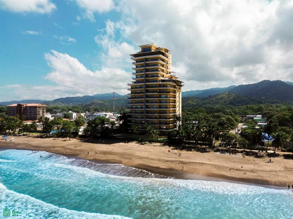 Vista Las Palmas 4D Exquisite Ocean-View Luxury Condo – Jaco Beach