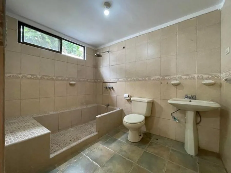 Venta de Casa en Santa Ana. - Venta en Santa Ana, photo 4