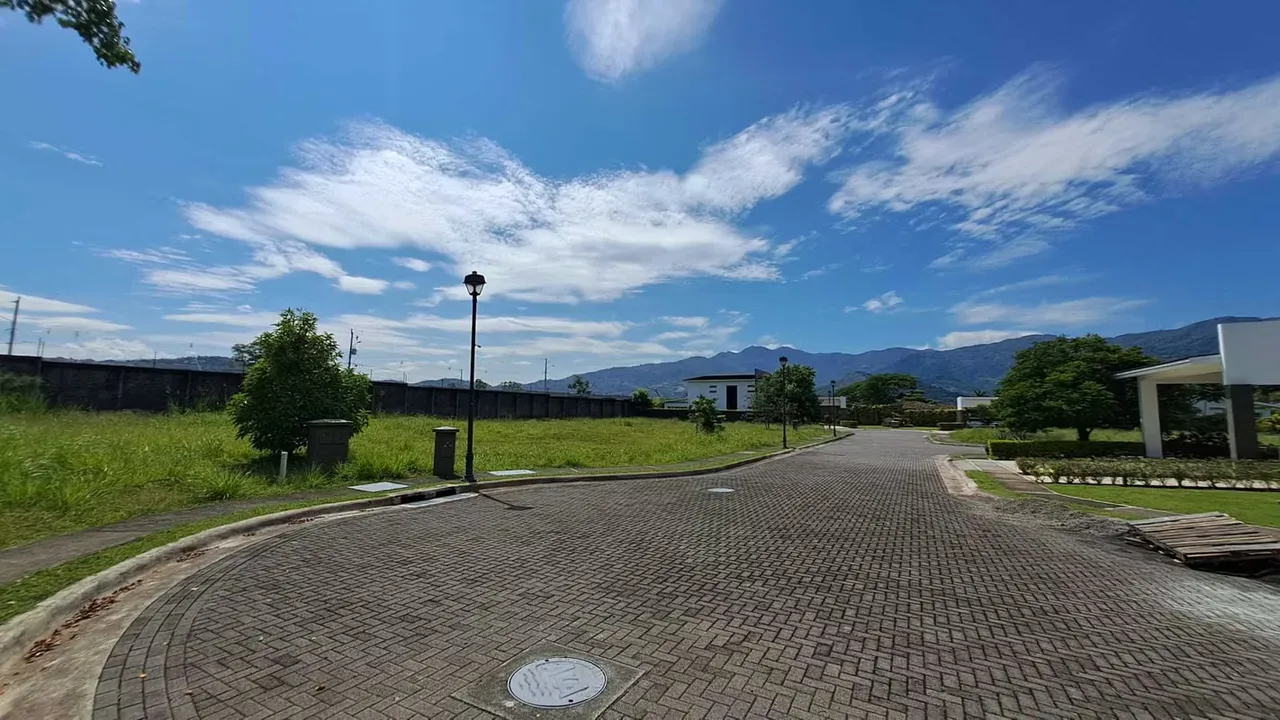 LOTES EN VENTA. DESDE 623 m2. CONDOMINIO EXCLUSIVO., photo 5