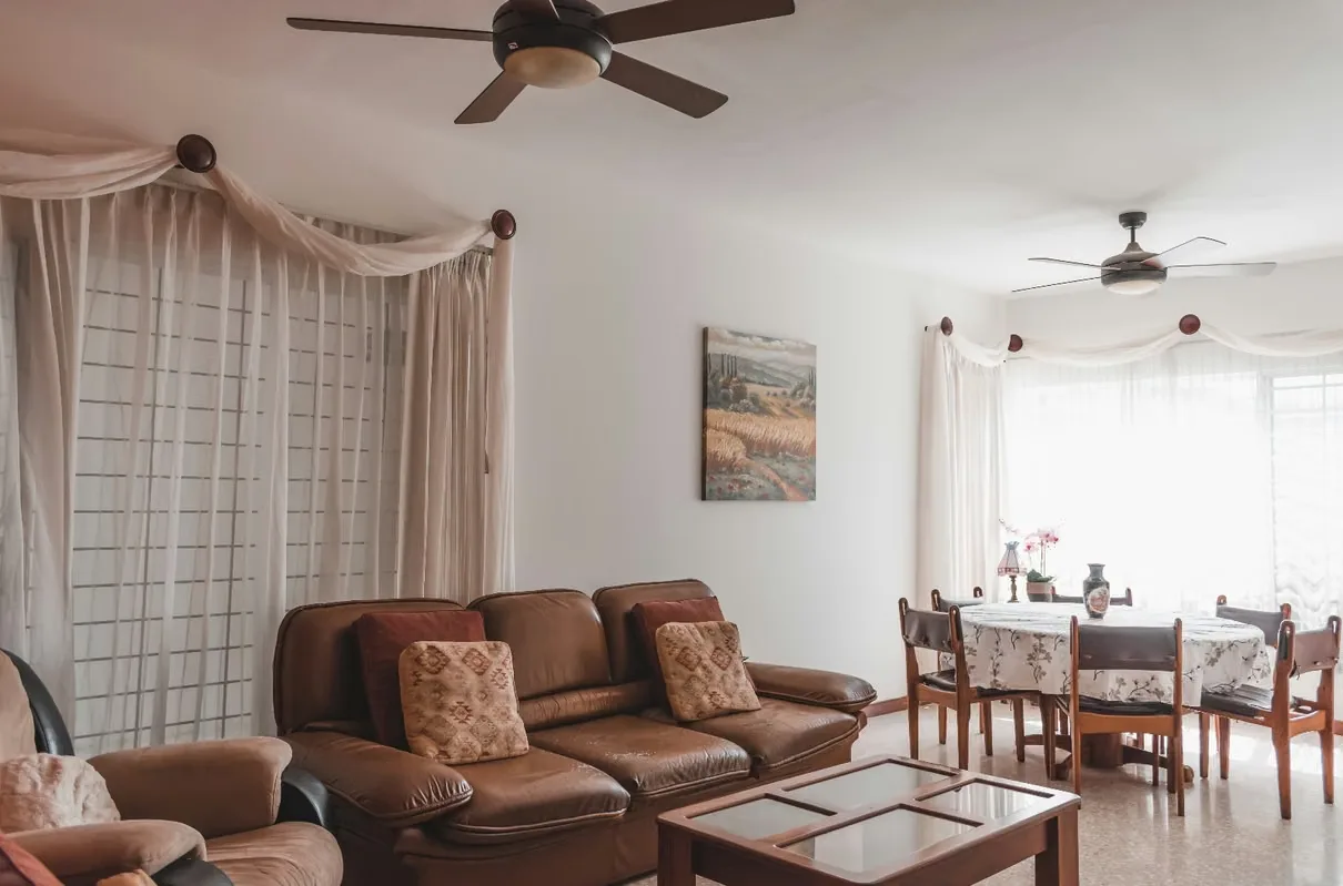 Fully furnished and equipped 5 bedroom, 3 bathroom home for family in Los Yoses neighborhood. Washer and ..., photo 2