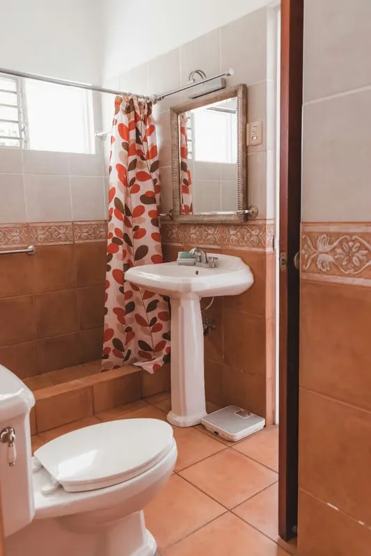 Fully furnished and equipped 5 bedroom, 3 bathroom home for family in Los Yoses neighborhood. Washer and ..., photo 11