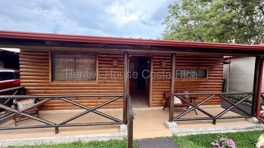 Alquiler de Apartamento Tipo Cabaña AMUEBLADO en Santo Domingo de Heredia. RAH 27-944  - Alquiler / Renta en Santo Domingo