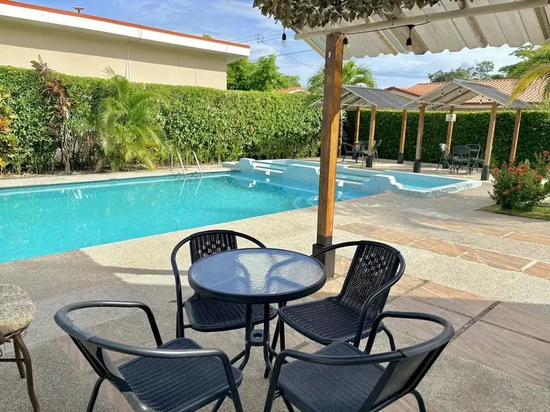  Seller Motivated -Luxury Home in Gated Jaco Community