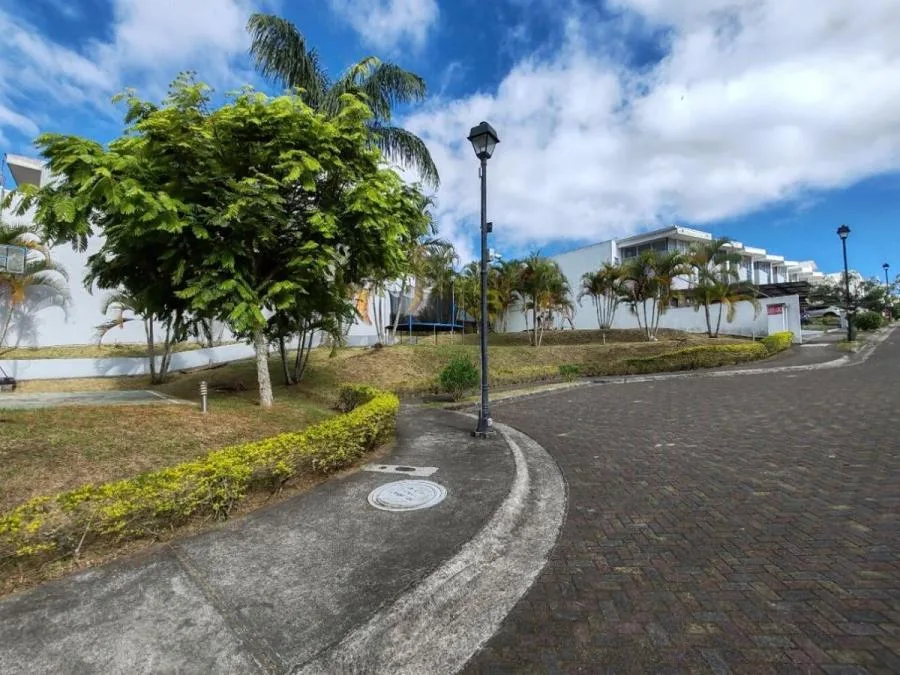 Venta de Lote en Montes de Oca, San José. RAH 25-1510 - Venta en Montes de Oca, photo 10