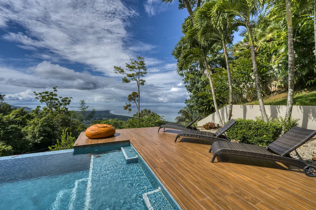 4 BEDROOM VILLA WITH VIEWS TO THE WHALE TAIL, photo 14