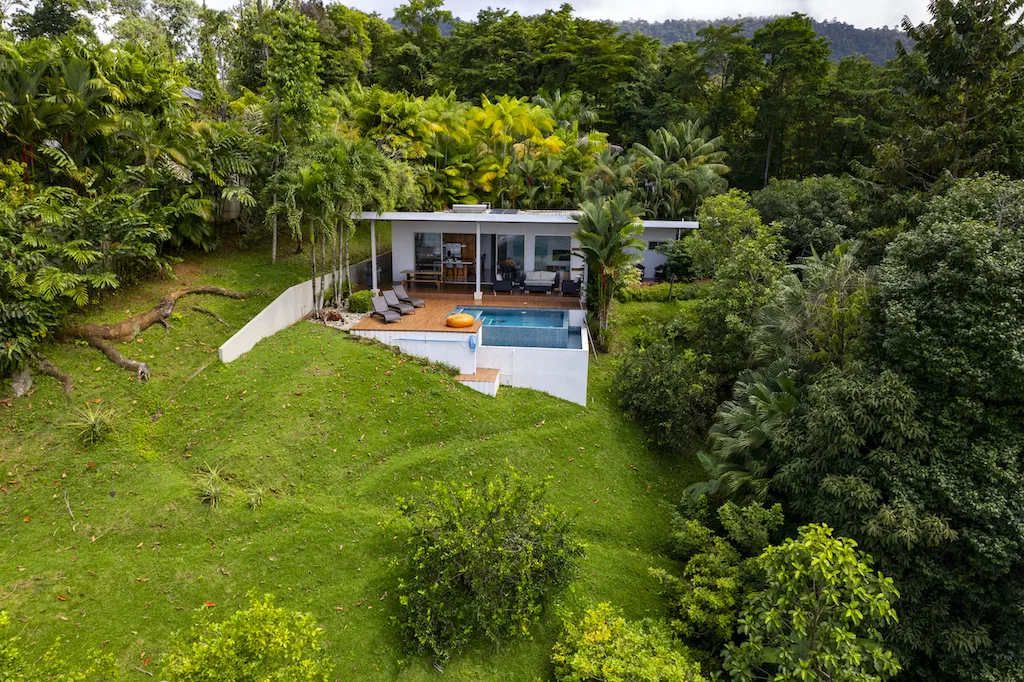 4 BEDROOM VILLA WITH VIEWS TO THE WHALE TAIL, photo 4