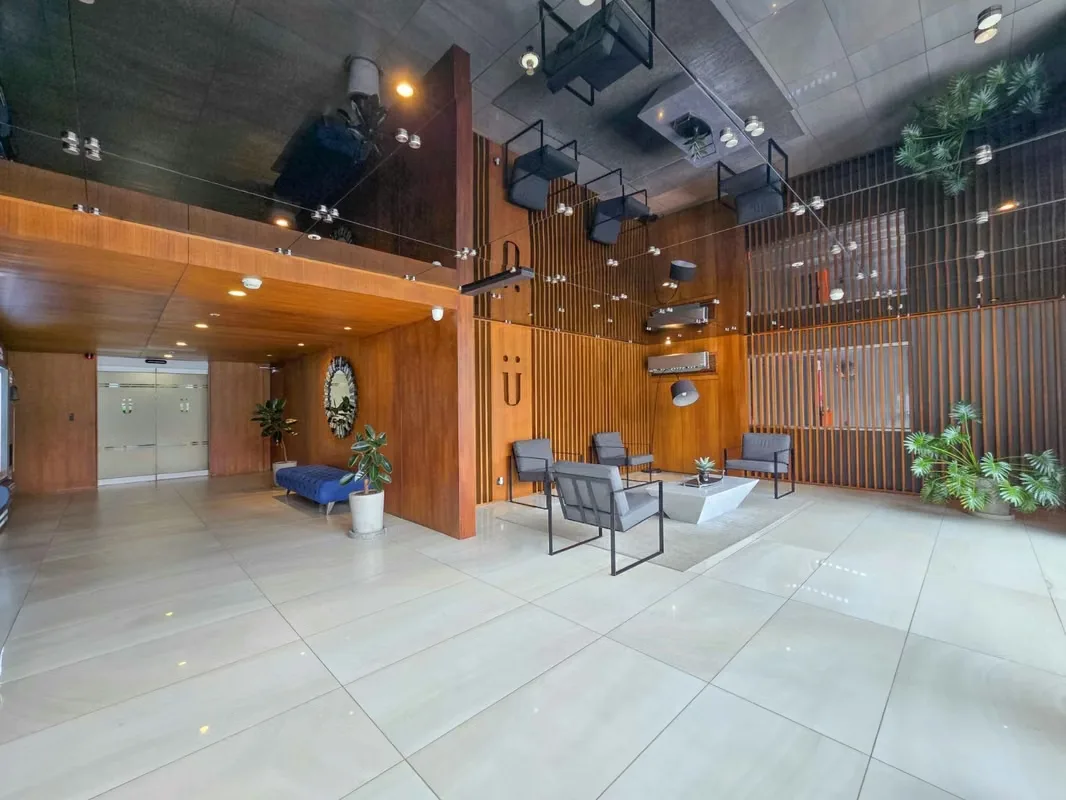 En venta – Apartamento en Torre U Nunciatura, Rohrmoser, photo 2