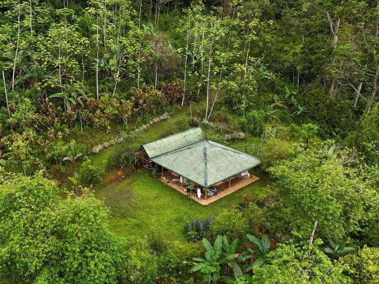 Private Estate with Breathtaking Diamante Waterfall, photo 14