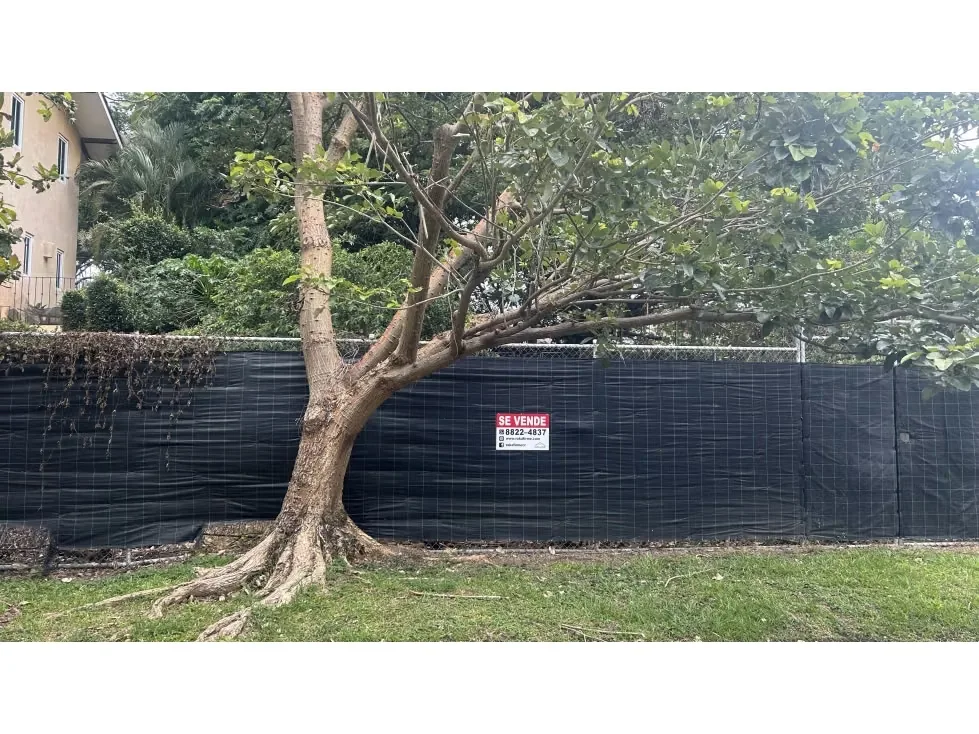 VENTA DE HERMOSO LOTE, CARIARI, BOSQUES DE DOÑA ROSA 4228 (GC)