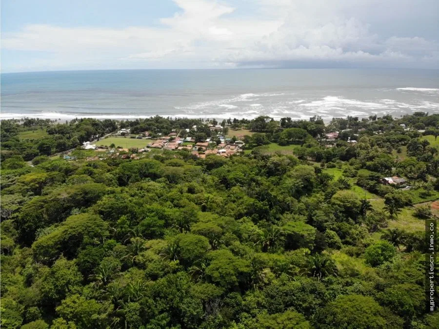 Finca para desarrollo turístico, residencial y comercial