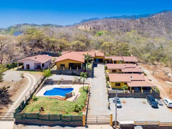 Turn-key Residential – 6 homes compound, Tamarindo Beach Area -Toscana