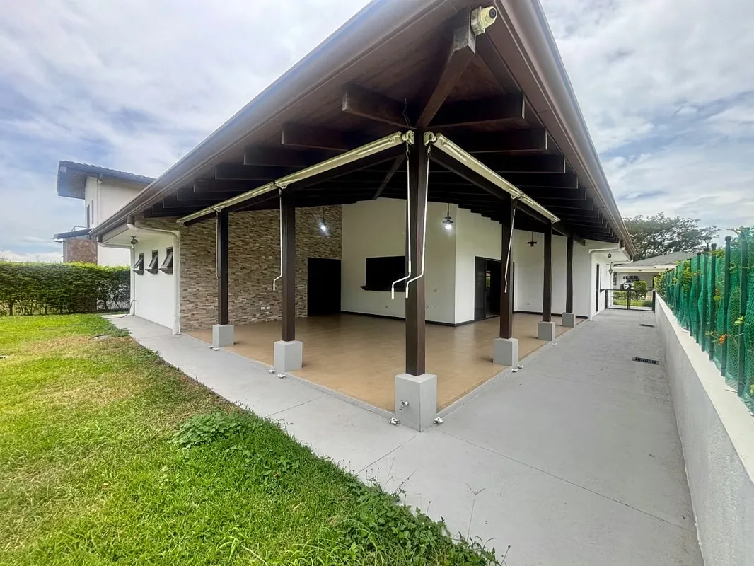 Hermosa casa de una planta, con agradables espacios, en Condominio Ubicado en Hacienda Los Reyes., photo 16
