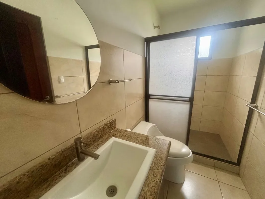 Hermosa casa de una planta, con agradables espacios, en Condominio Ubicado en Hacienda Los Reyes., photo 9