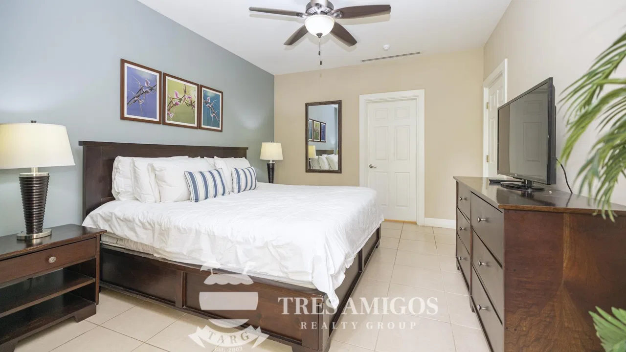PACIFICO L 303, photo 9
