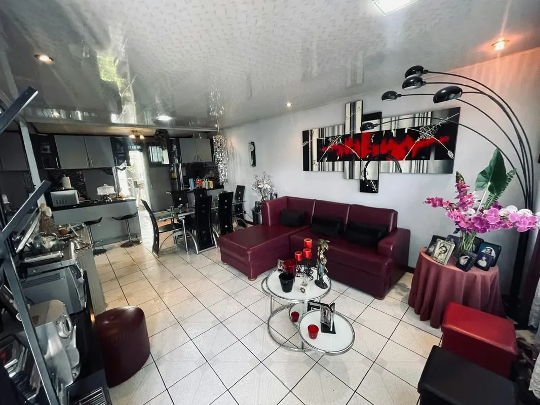 MA Asesoría vende propiedad con casa de un nivel con jardín en Hatillo Tres, con una ubicación muy conveniente cercana a todo tipo de comercio y servicios en general. EBAIS y ..., photo 7