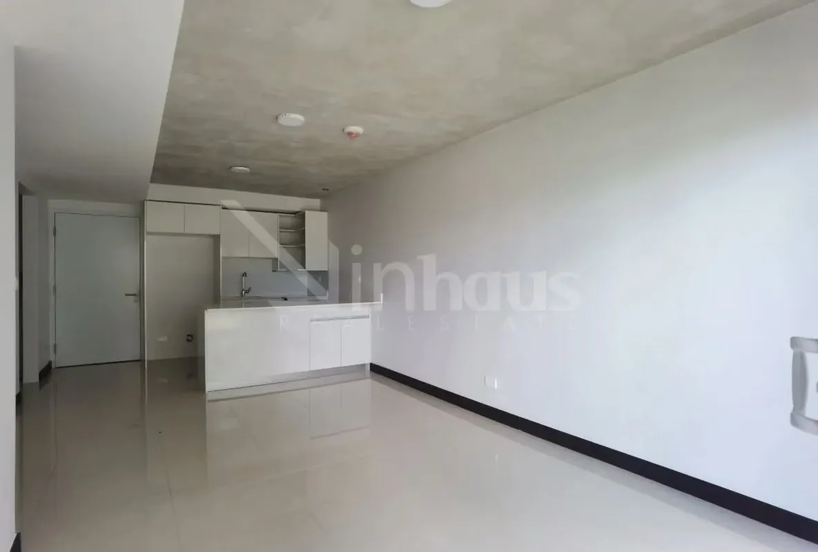 Se vende hermoso apartamento ideal para familias, con excelente distribución y amenidades pensadas para el confort. La propiedad cuenta con tres amplias habitaciones, dos baños ..., photo 4