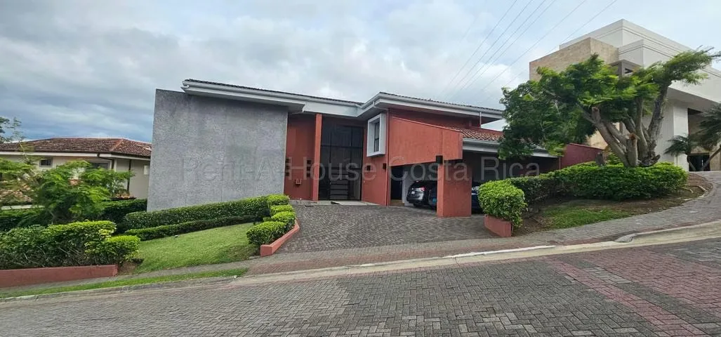 House for rent condo San Rafael de Escazú
