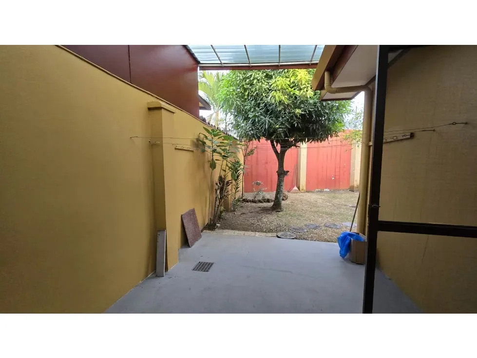 Se VENDE encantadora casa en residencial con acceso controlado, diseño clasica moderna de una sola planta, ofrece ..., photo 11
