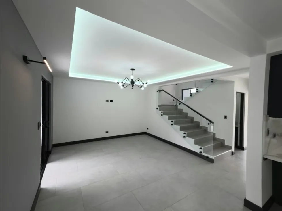 Se vende casa nueva de lujo en Condominio Teruma, Moravia, con modernos acabados, excelente distribución y espacios ideales para disfrutar en familia., photo 11