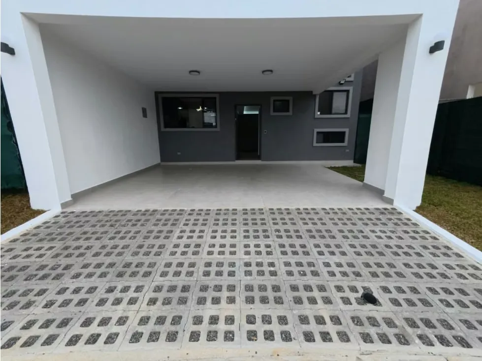 Se vende casa nueva de lujo en Condominio Teruma, Moravia, con modernos acabados, excelente distribución y espacios ideales para disfrutar en familia., photo 3