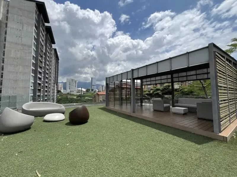 Discover this modern 1-bedroom, 1-bathroom apartment situated in the heart of the capital. This ..., photo 2