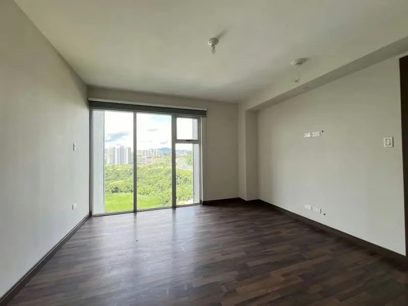 Discover this modern 1-bedroom, 1-bathroom apartment situated in the heart of the capital. This ..., photo 8