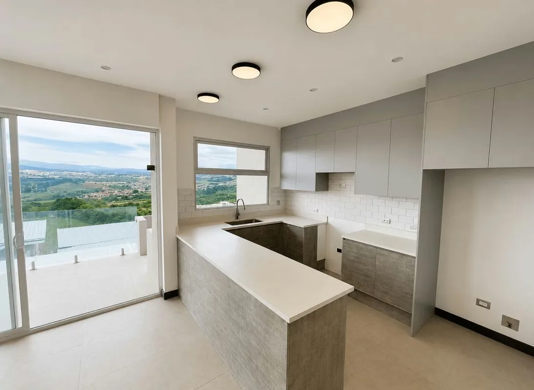 Apartment for sale in a luxury condominium in Guachipelín, Escazú.
