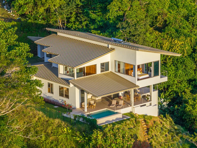 4 Bed Single Family Homes For Sale in Dominical, photo 6