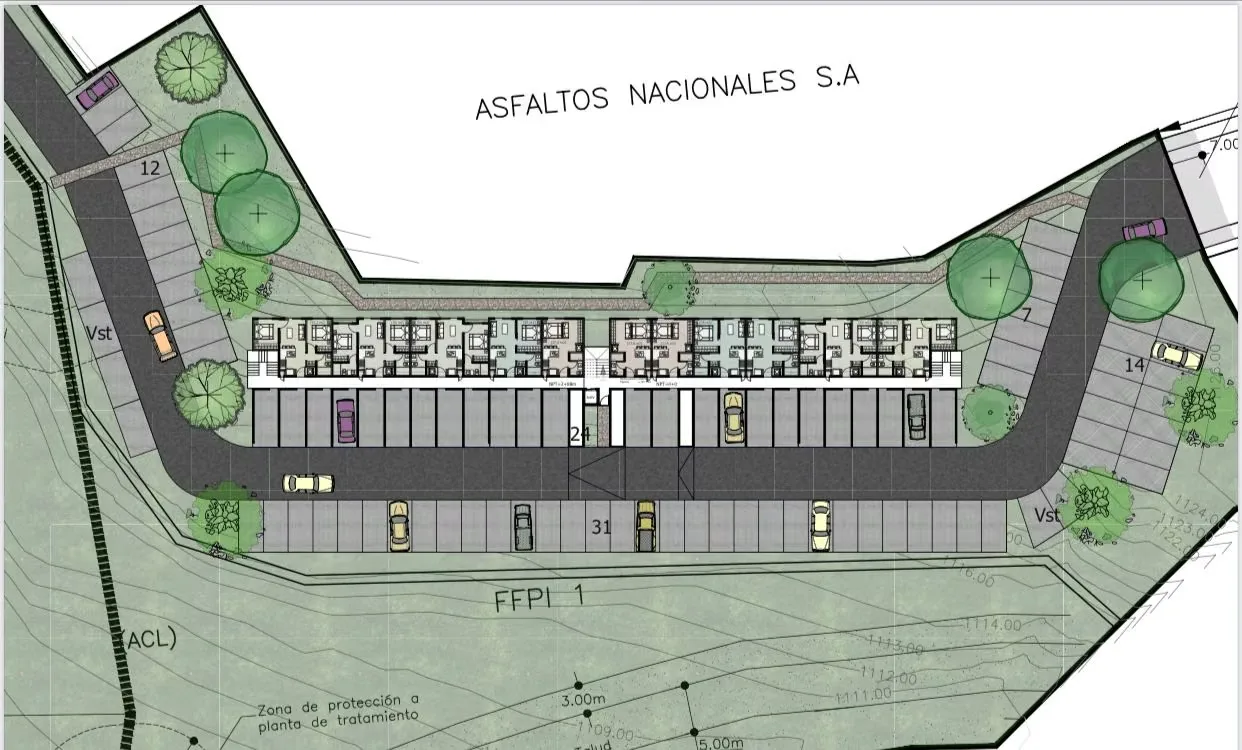 Excelente oportunidad para desarrollar condominio o complejo de apartamentos para venta o alquiler.