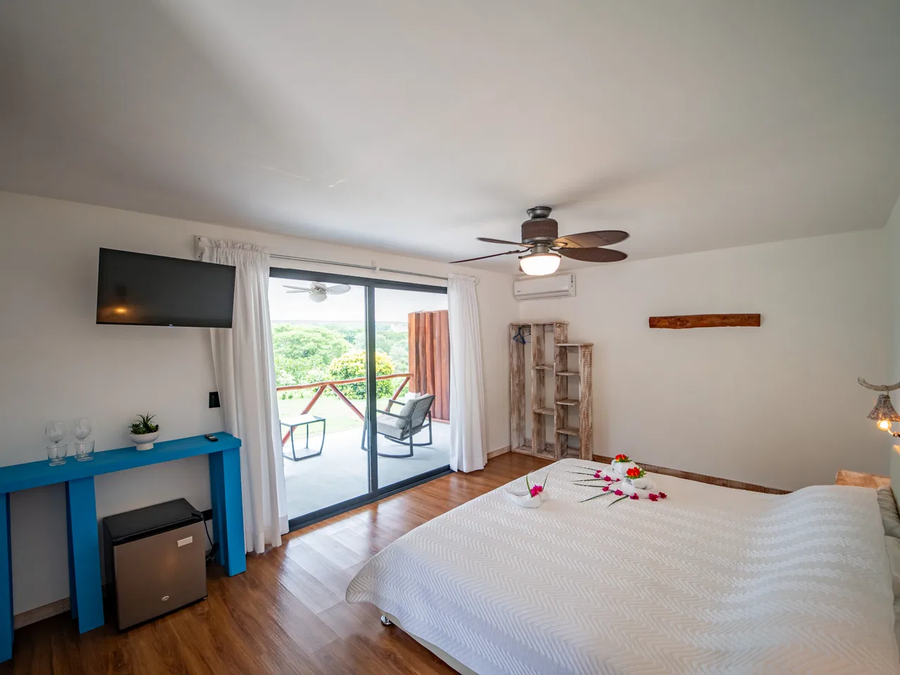 Hotel Puesta Del Sol - 10BR Ocean View Hotel, photo 8