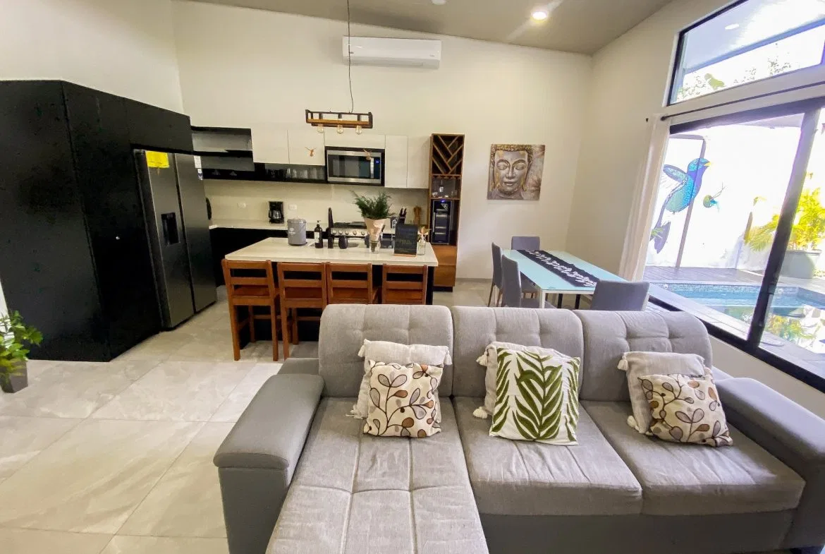 PROPERTY WITH FOUR BEDROOMS NEAR TO THE EVERYTHING, IN UVITA – 0.13 ACRES, photo 20