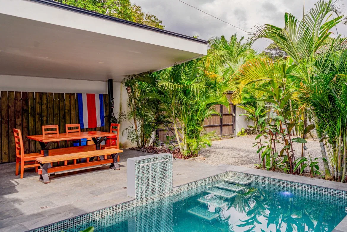 PROPERTY WITH FOUR BEDROOMS NEAR TO THE EVERYTHING, IN UVITA – 0.13 ACRES, photo 10