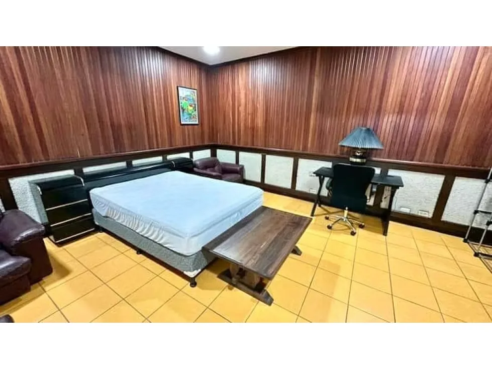 Alquilo pequeño apartamento tipo habitación (concepto co-living) en NUNCIATURA a EXCELENTE PRECIO.