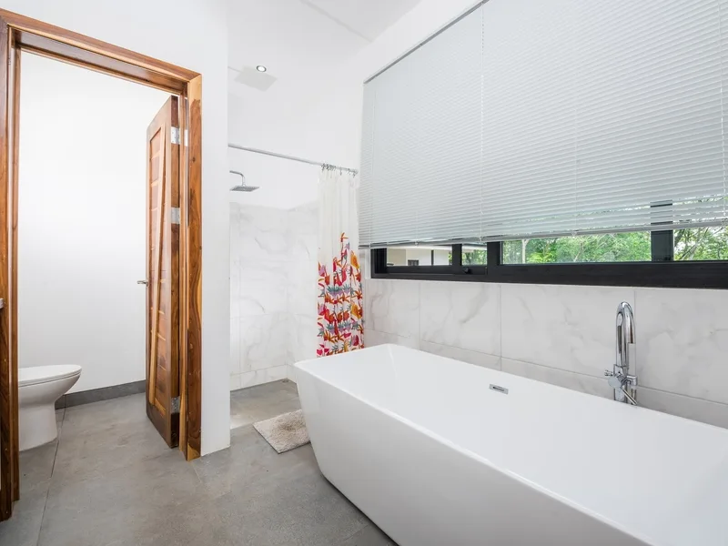 4 Bed Single Family Homes For Sale in Portegolpe, photo 12
