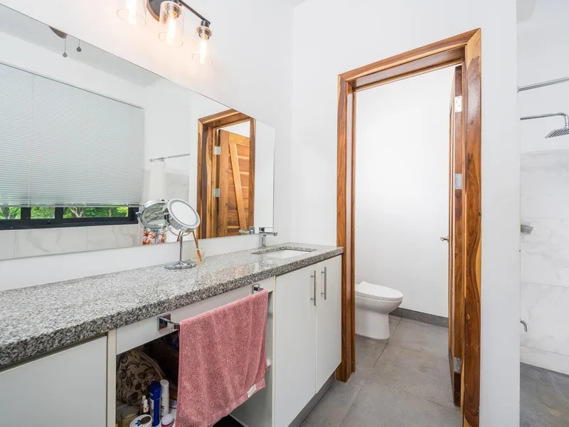 4 Bed Single Family Homes For Sale in Portegolpe, photo 13