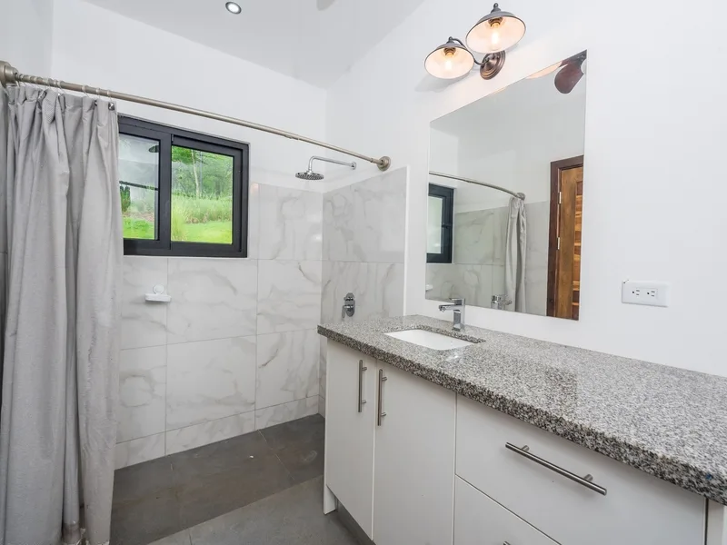 4 Bed Single Family Homes For Sale in Portegolpe, photo 14
