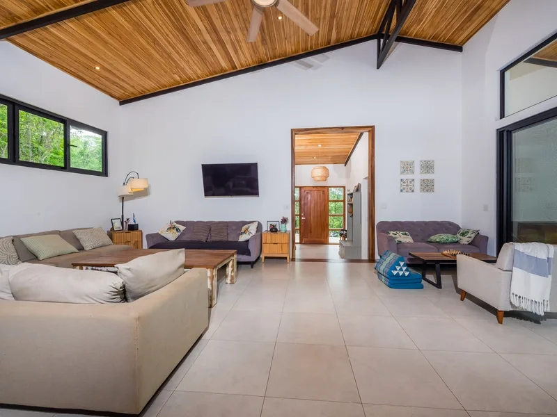 4 Bed Single Family Homes For Sale in Portegolpe, photo 4