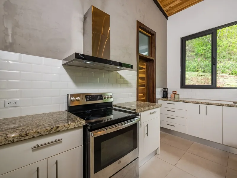 4 Bed Single Family Homes For Sale in Portegolpe, photo 8
