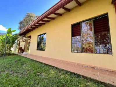 Tranquila casa de 2 dormitorios en un exuberante jardín, photo 8
