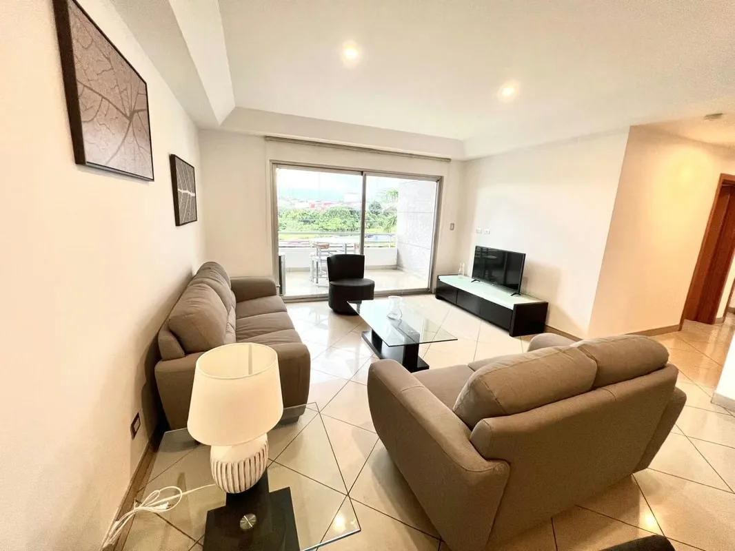 Alquiler de apartamento en Condominio ubicado en San Rafael de Escazú., photo 6