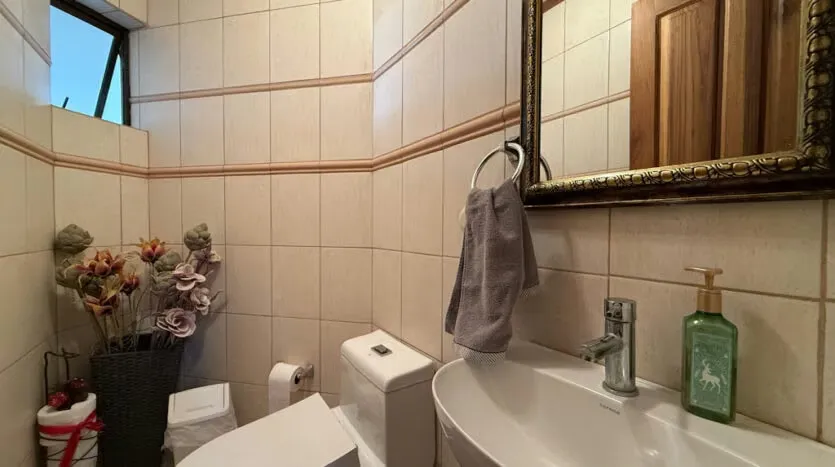 Beautiful House for Sale with Spectacular View in an Exclusive Gated Community, photo 3